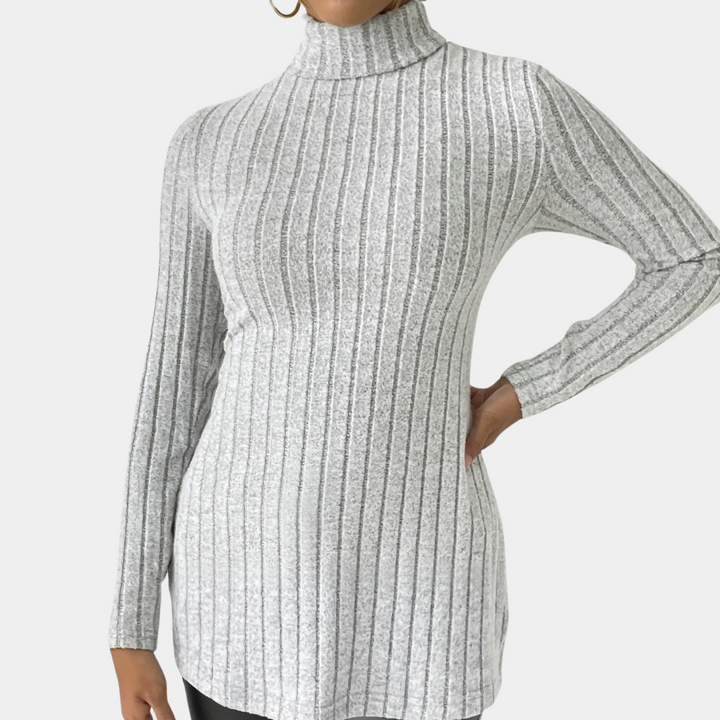 RUE - Elegant Rullekrave Sweater til Damer